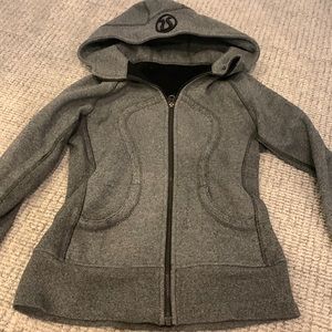Perfect condition lululemon zip up size small gray